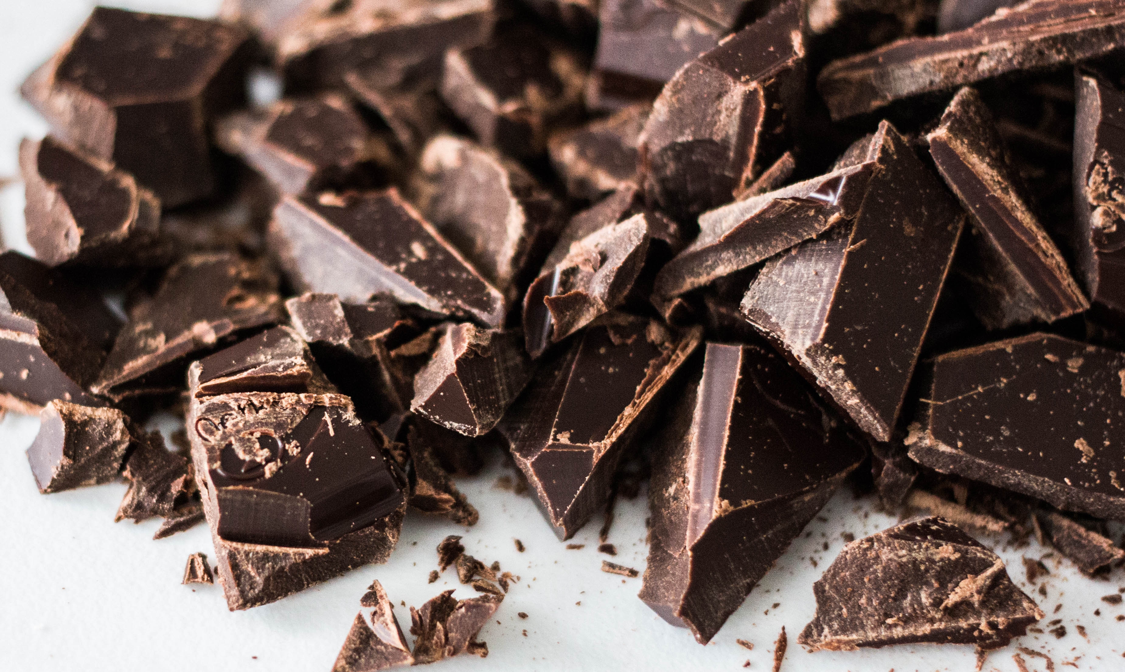 A reggeli csokievés segíthet a fogyásban a tudósok szerint | bookuniverse.hu